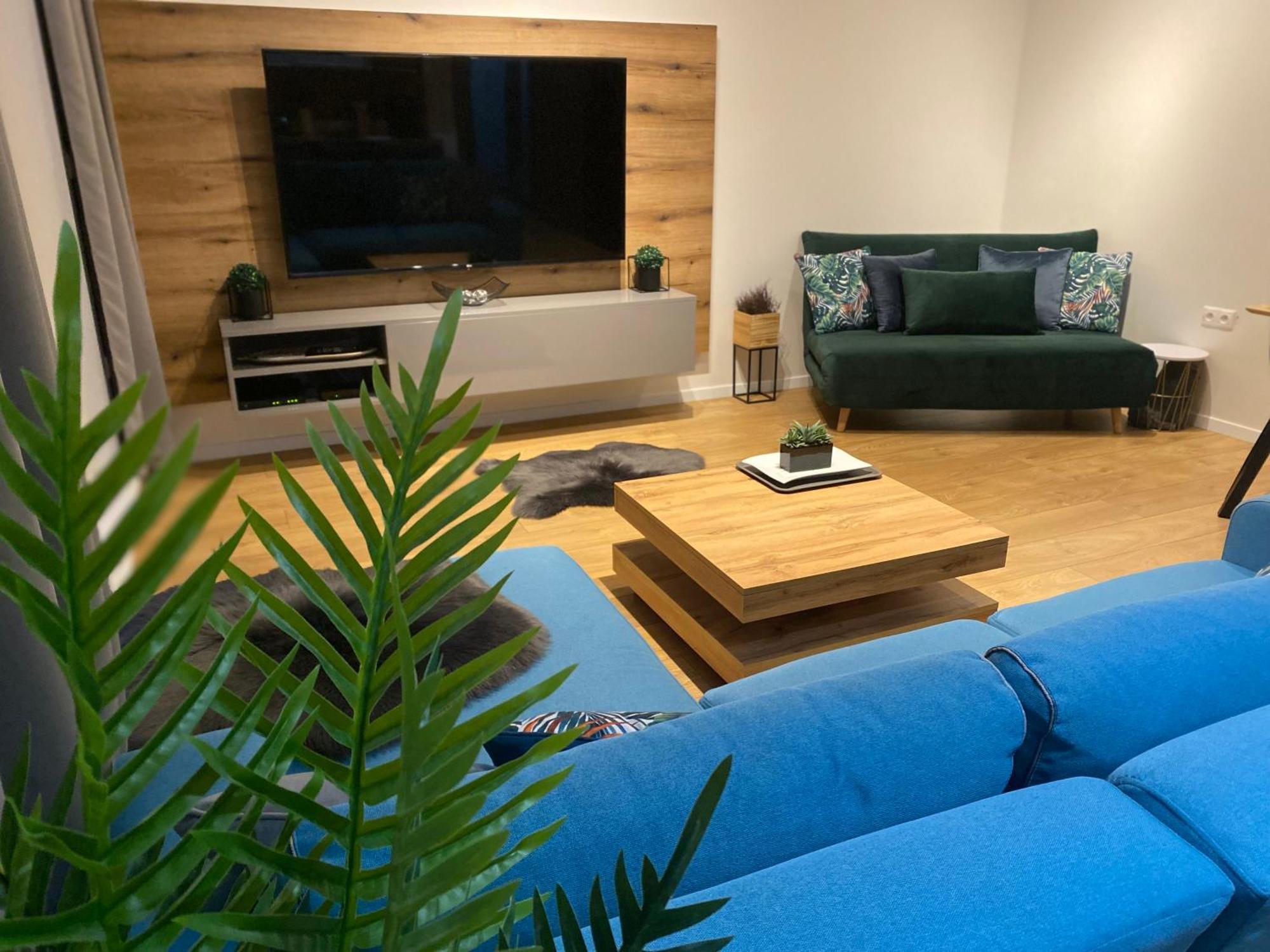 زيلينا Apartment Mala Praha & Parking In The Garage المظهر الخارجي الصورة